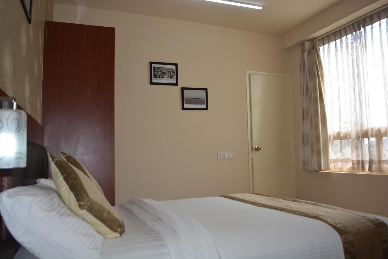 Emerald Suites Koramangala Бангалор Экстерьер фото