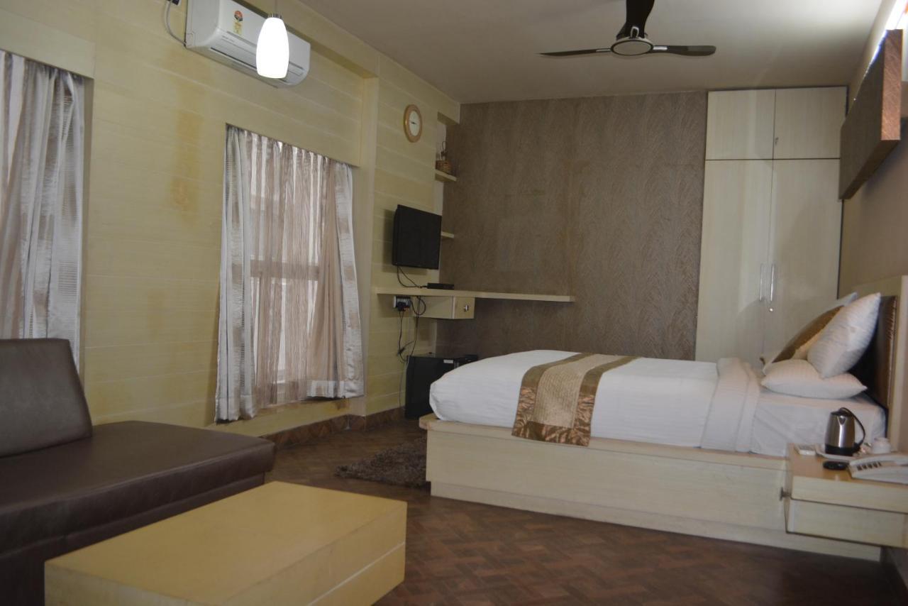 Emerald Suites Koramangala Бангалор Экстерьер фото